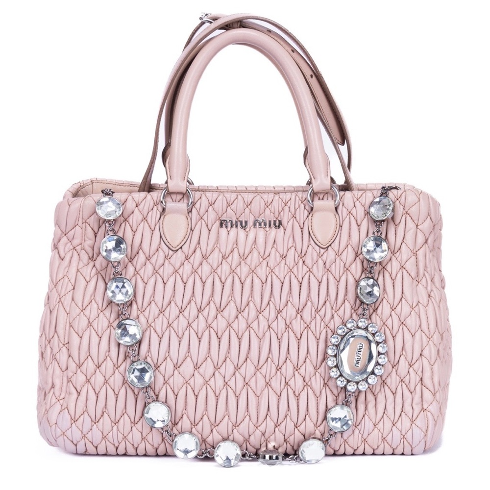 🩷Miu Miu Matelasse Crystal Tote Bag🩷
🔥FLASH SALE🔥
